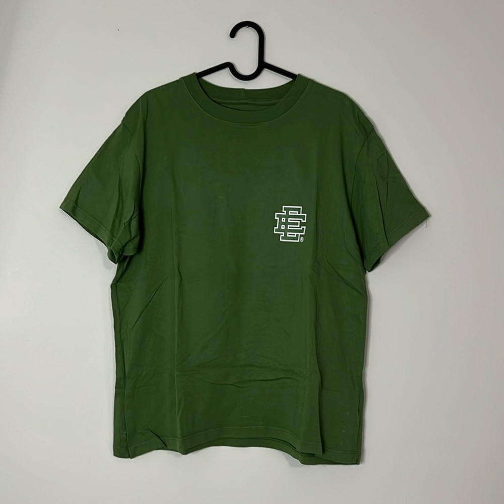 Eric Emanuel T-Shirt - Size Medium